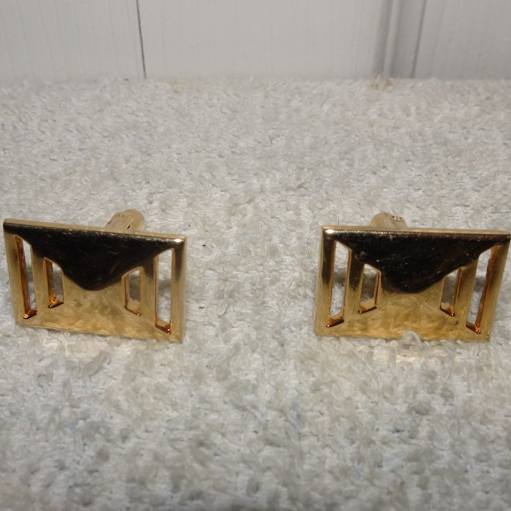 Vtg. Gold Tone Rectangular Cuff Links